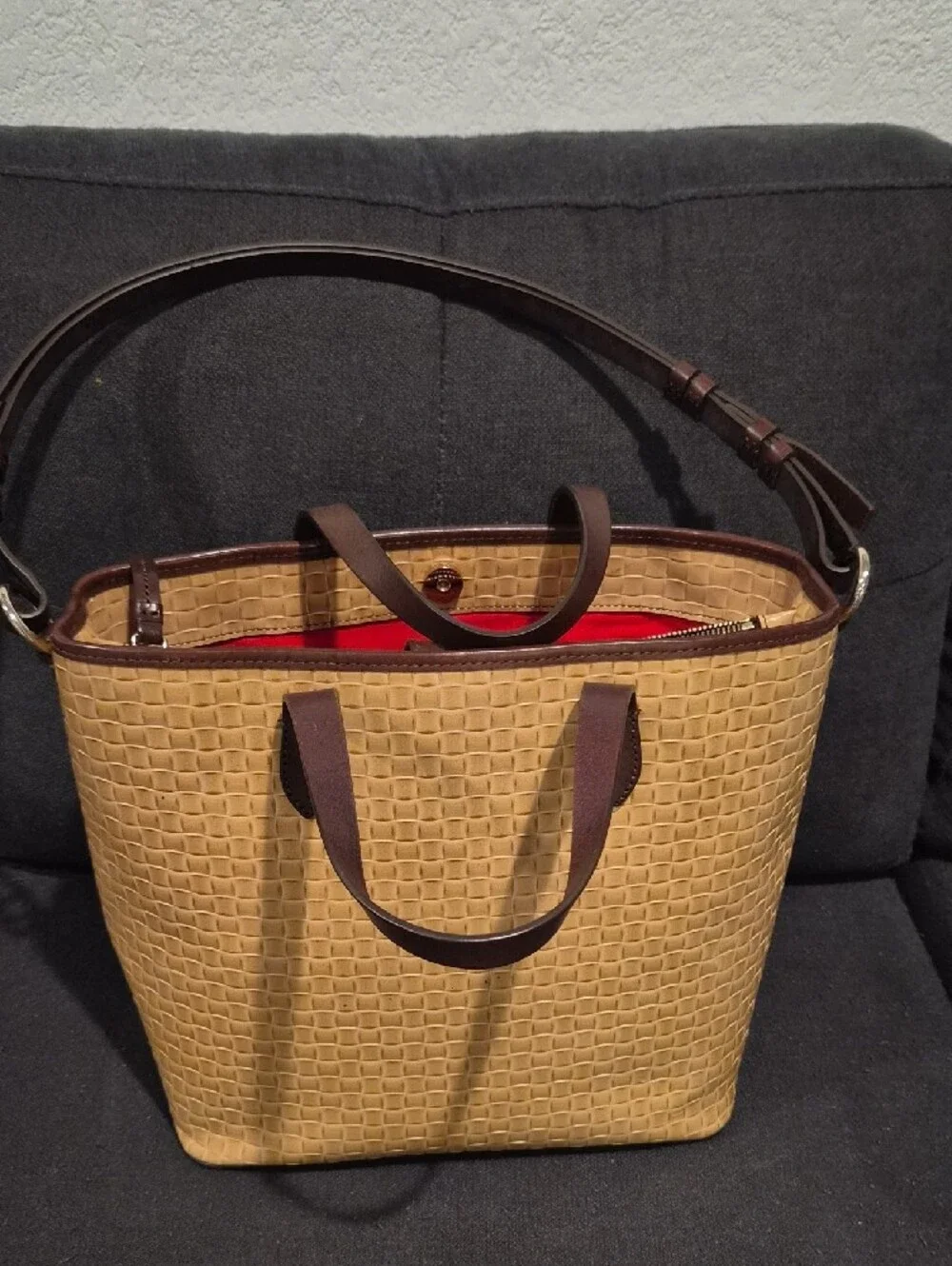 DOONEY & BOURKE Lilliana Tan Woven Tote with Brown Trim and Wristlet